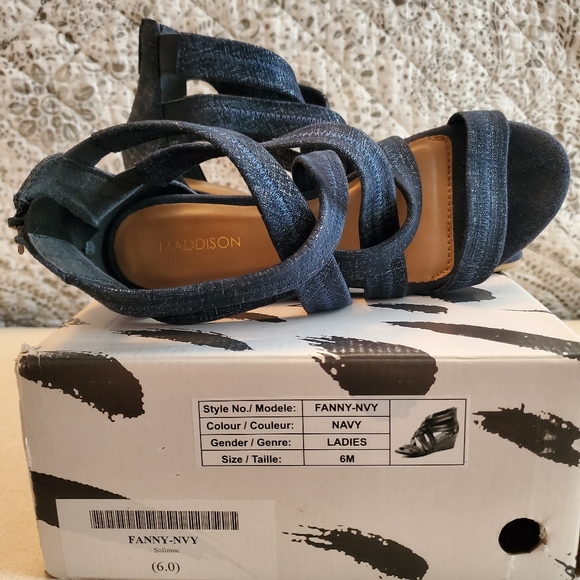 Maddison Wedge Sandals - Picture 4 of 5